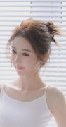 会发觉它取前有很大分歧